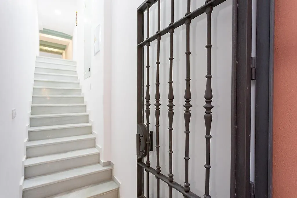 Apartments Ole - Cerrajeria Seville